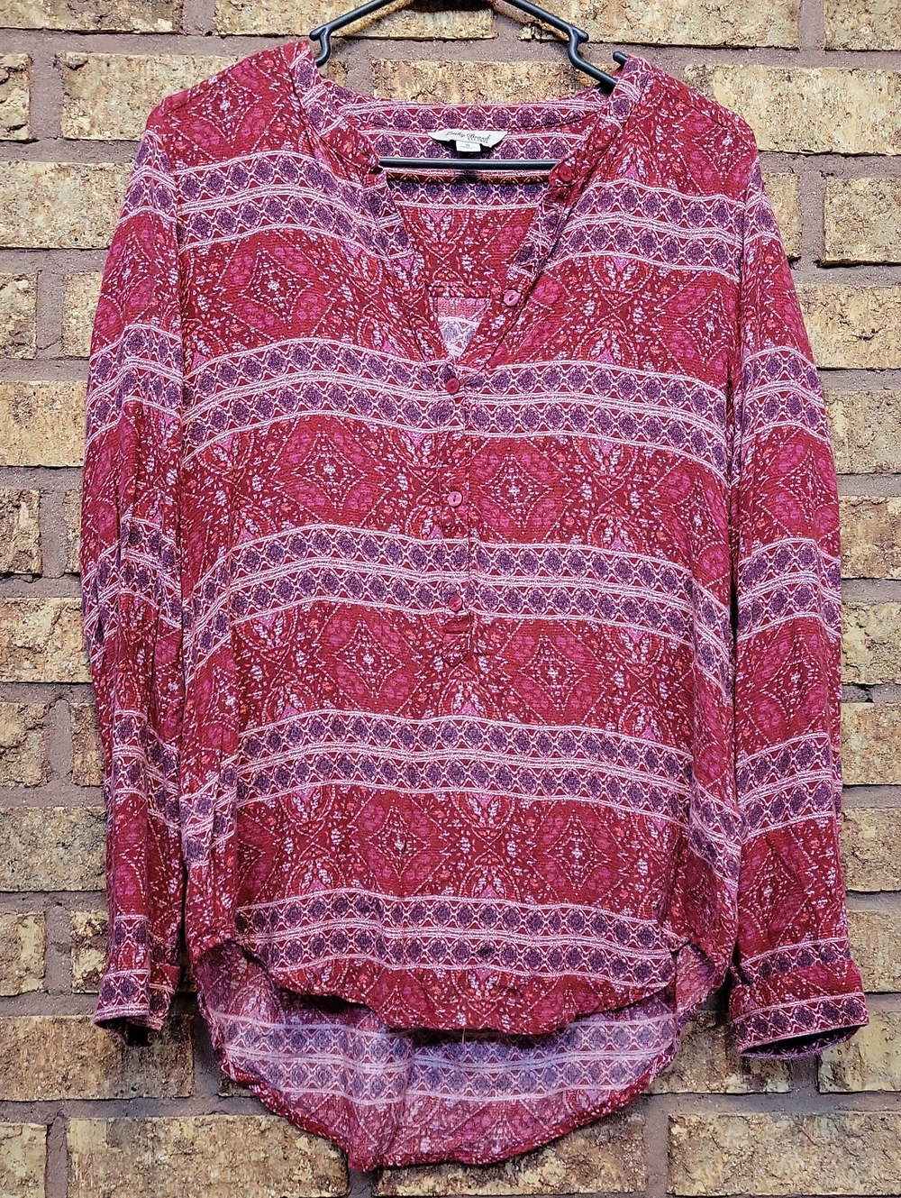 Lucky Brand Geometric Red Patterned Button-Down Blouse Size Small Boho Cotton